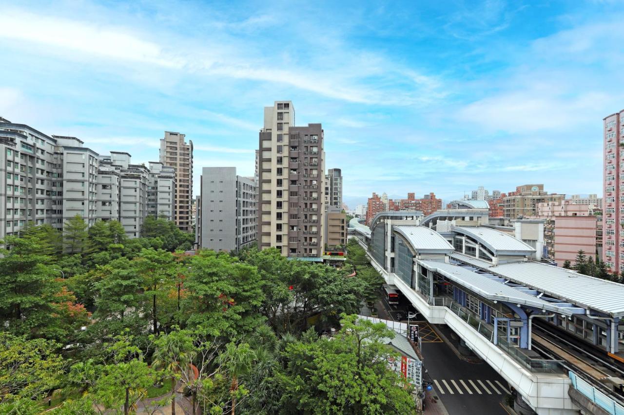 Dahu Park Hotel Taipei Exterior photo