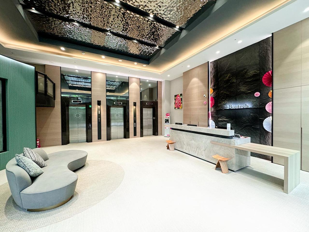 Dahu Park Hotel Taipei Exterior photo